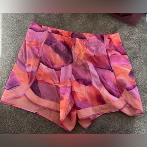 Athleta Printed Mesh Racer Run Short